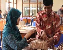Diklat Kerajinan Pelepah Pisang