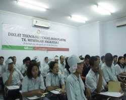 Diklat Teknologi Pengolahan Plastik