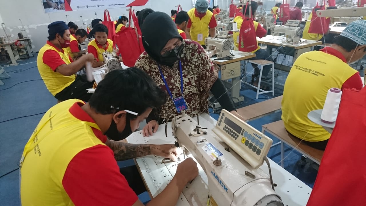 Puluhan WBP Ikuti Pelatihan Menjahit Garmen