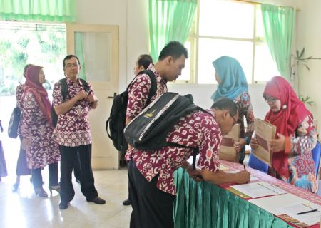 Seminar Ilmiah Widyaiswara
